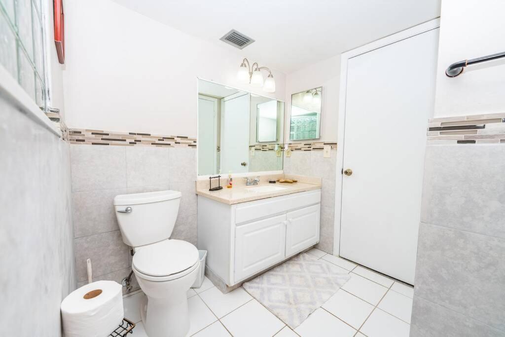 Lovely 2 Bedroom Beachfront Condo Flagler Beach Kültér fotó